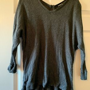 Express 3/4 sleeve sweater with zipper back